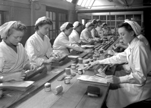 Women_at_Work_-_Wrights_Biscuits